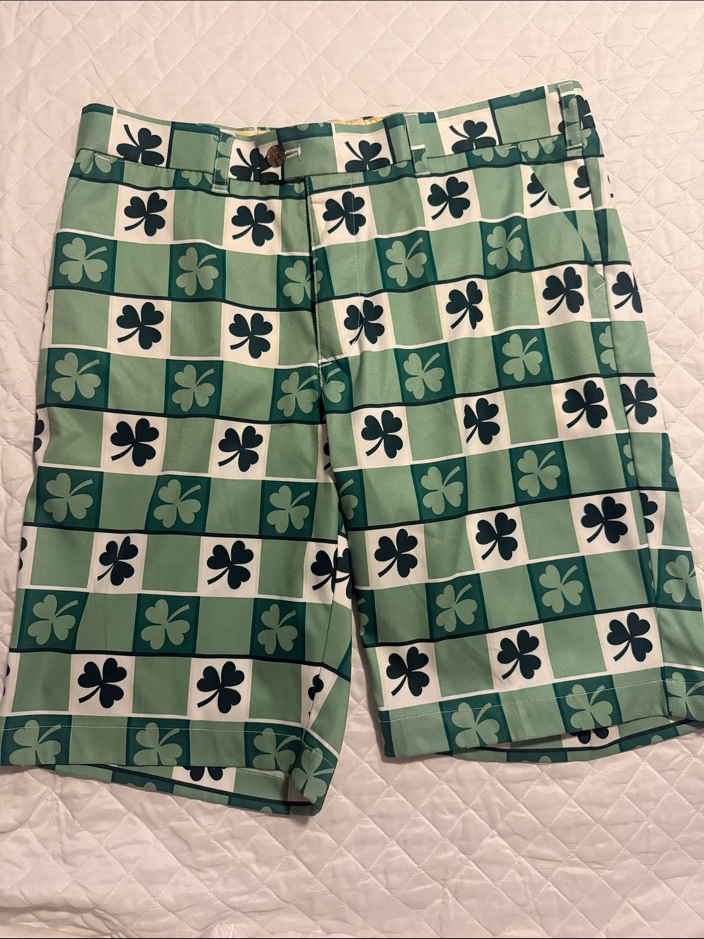 Loudmouth Men's Green Checkerboard Shamrock Golf Shorts